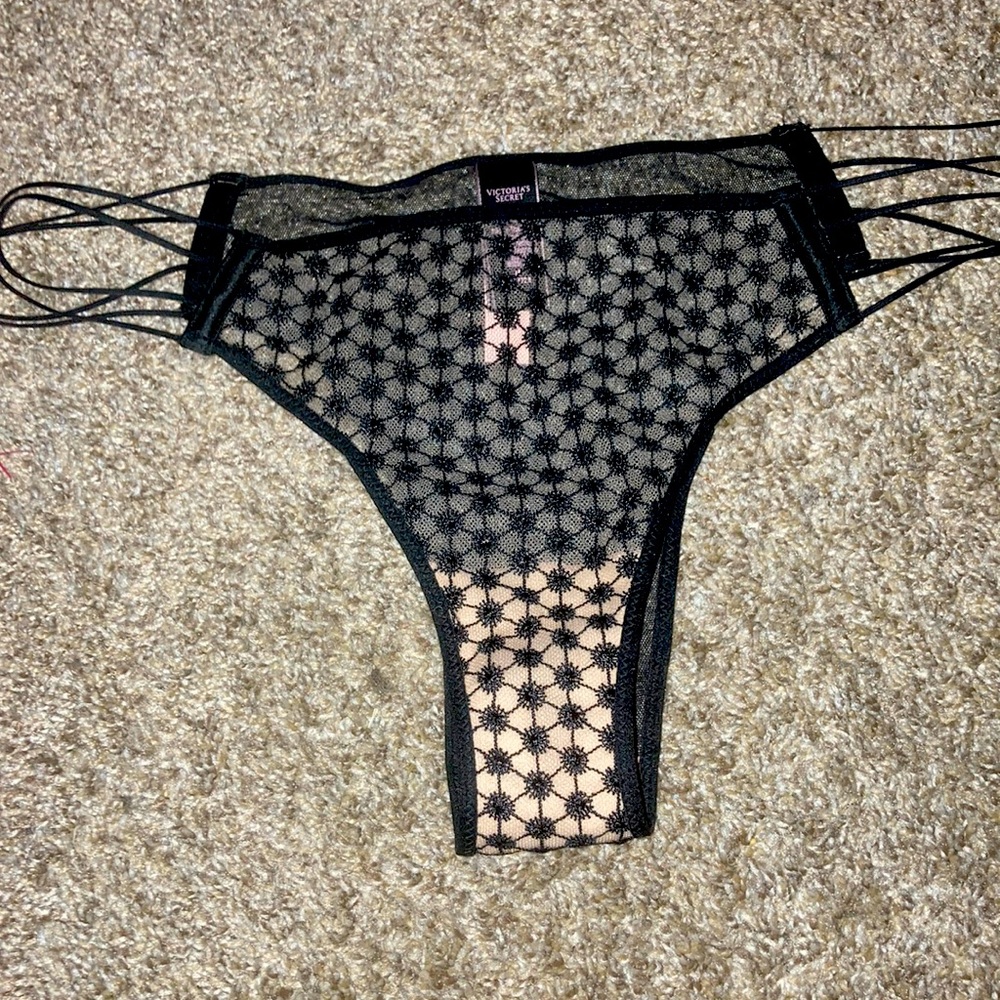 Brand new VS lace underwear